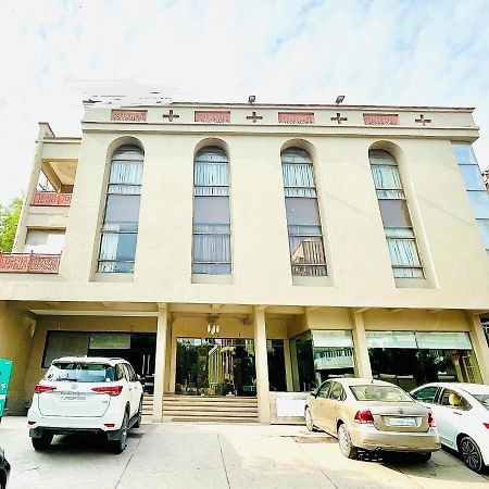 Hotel Bhoomivilas Agra  Eksteriør bilde