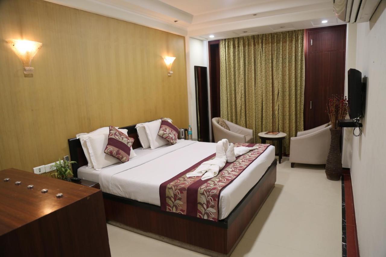 Hotel Bhoomivilas Agra  Eksteriør bilde